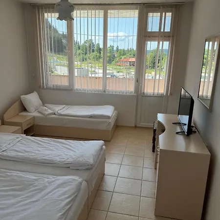 евекс Apartament *